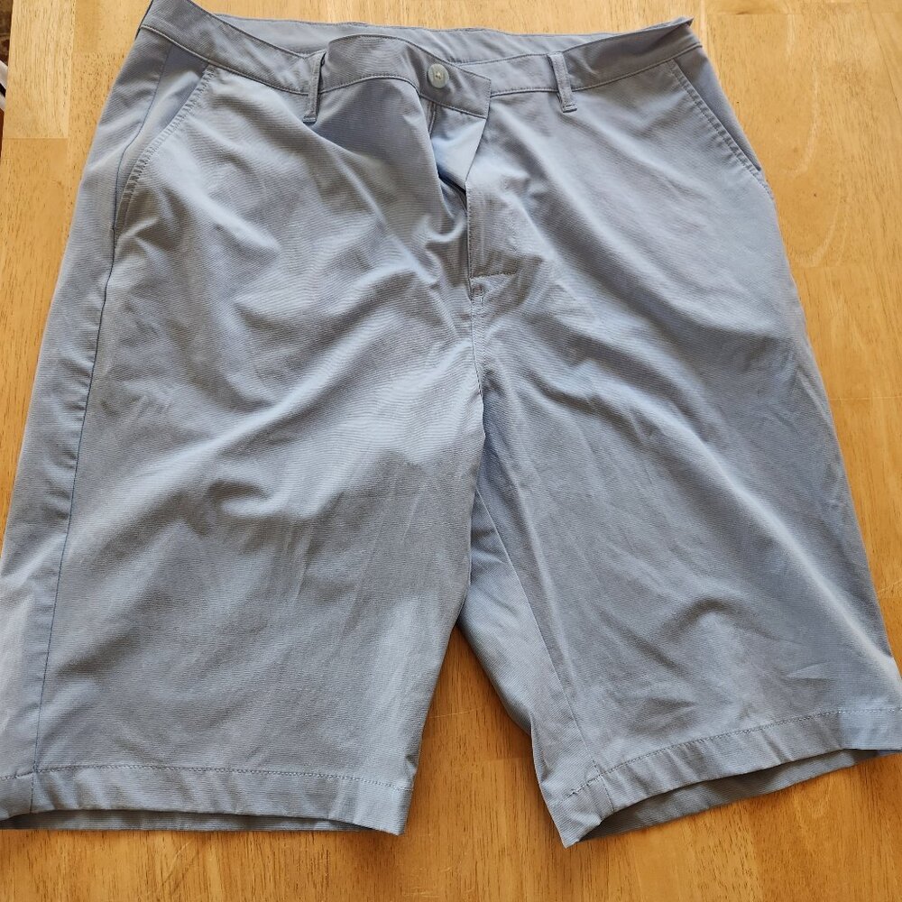 Calloway Blue Men's Golf Shorts 38T